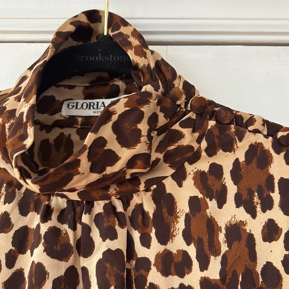 Gloria Sachs Animal Print Mock Neck Blouse Vintage Union Made in USA Top Size 10 - Picture 2 of 12